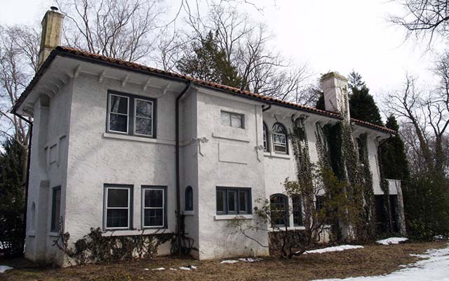 two-storey facade