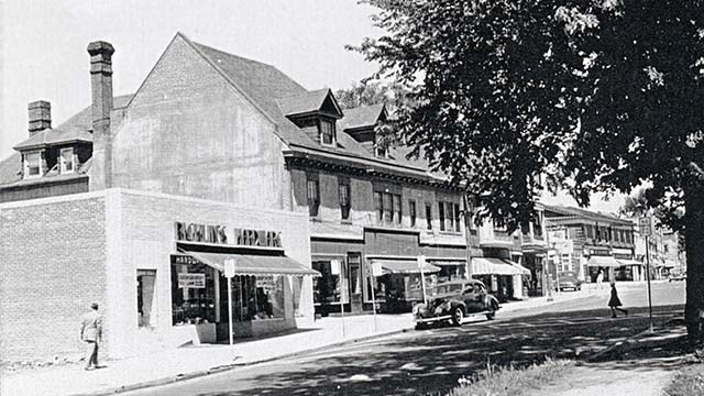 looking up Haverford ave from N. Essex; one-story Ricklin's Hardware store next to the remnants of the Arcade Building.